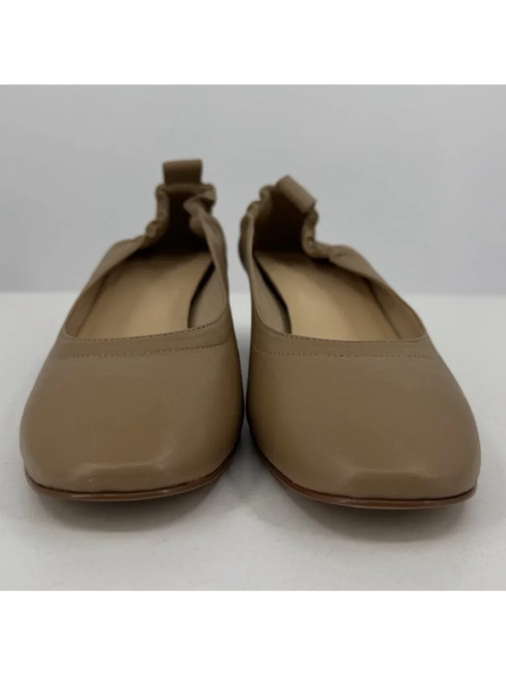 Everlane Italian Leather Day Heel Light Taupe 6.5 Women's Elastic Back Comfort
